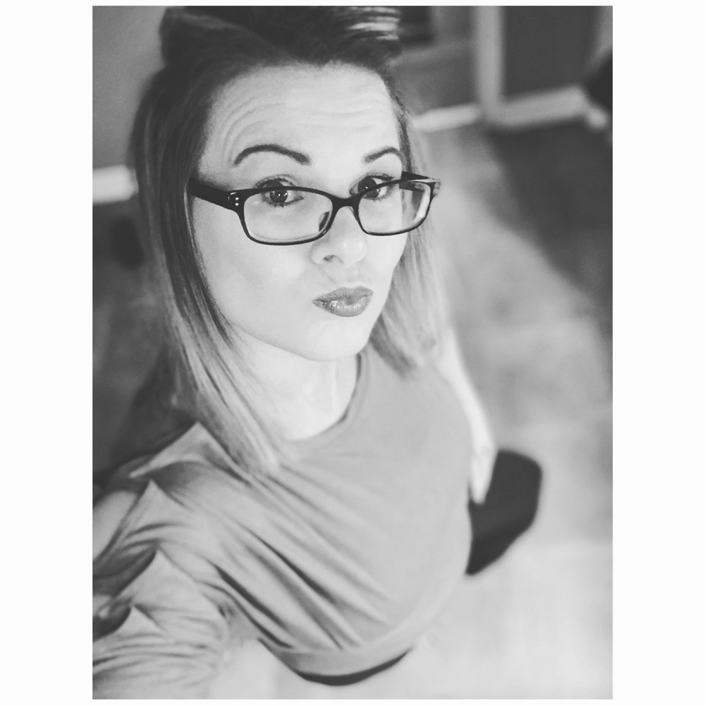 Meet your Posher, Jennifer